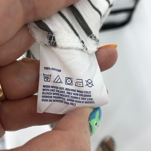 Ai Authentic Icon Oversized Combat Boot T-Shirt - Picture 6 of 6